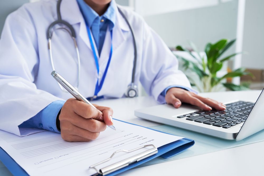 Outsourced KYC and Patient Onboarding for UK GLP-1 Clinics